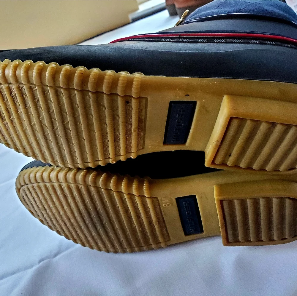 SOLD! No Longer Available:Tommy Hilfiger Womens Duck Boots Lace Up Utility Boots - Picture 5 of 9